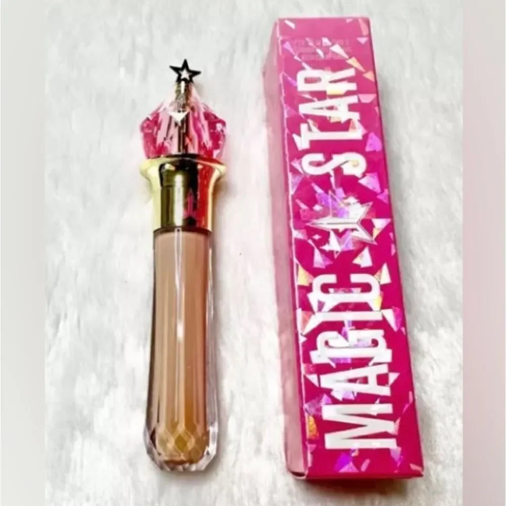 JEFFREE STAR - NWT - Magic Star Concealer in C16.5 (Tan Skin/Peach Undertones)